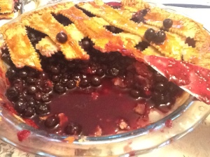 blueberry pie cut