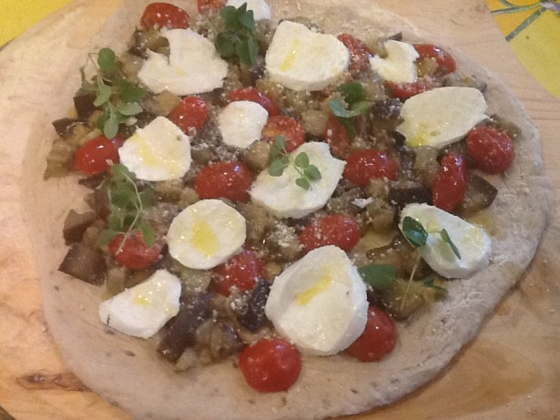 pizza eggplant:paddle