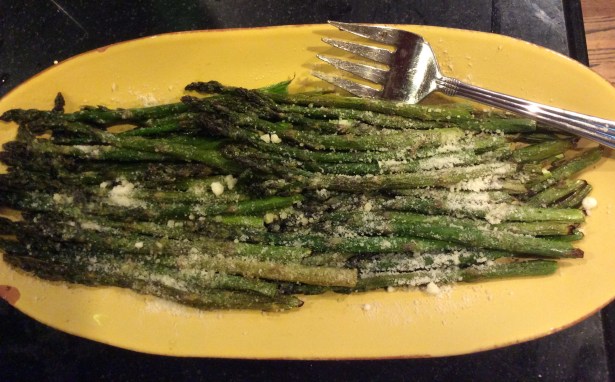 asparagus plated