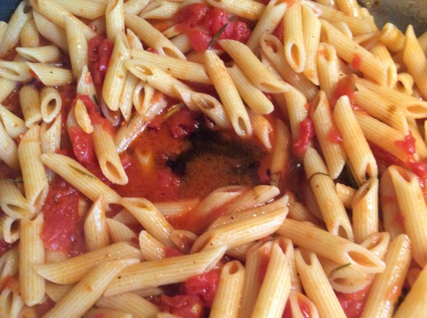 rosemary sauce pan well