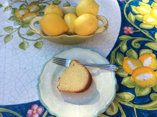 lemon cake sliced:lemons****